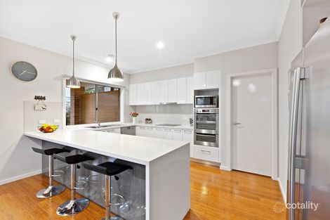 Property photo of 22 Old Warrandyte Road Ringwood North VIC 3134