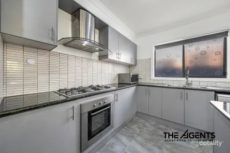 Property photo of 15 Echo Avenue Tarneit VIC 3029