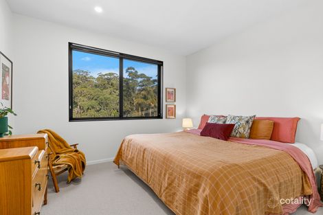 Property photo of 12 Armagh Parade Thirroul NSW 2515