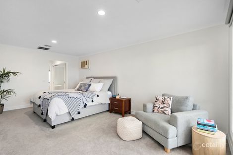 Property photo of 4 Nursery Court Dingley Village VIC 3172