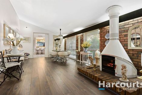 Property photo of 10 Greenaway Drive Ferntree Gully VIC 3156