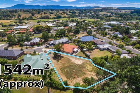 Property photo of 5 William Court Gisborne VIC 3437