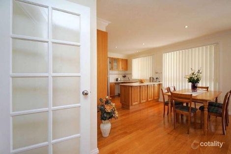 Property photo of 5 Sugar Gum Drive Bundoora VIC 3083