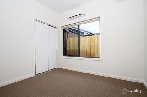 Property photo of 4/10 Jinghi Road Reservoir VIC 3073
