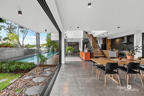 Property photo of 8 Merinda Greenslopes QLD 4120
