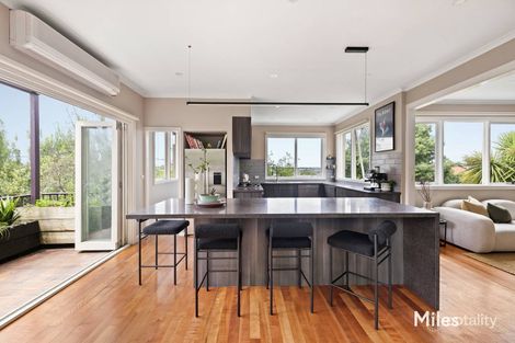 Property photo of 21 Beauview Parade Ivanhoe East VIC 3079
