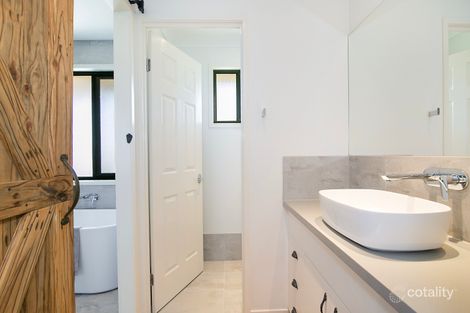 Property photo of 5 Whitewood Crescent Brookwater QLD 4300