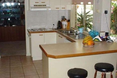 Property photo of 16 Fromelles Court Regents Park QLD 4118
