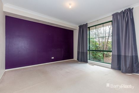 Property photo of 22 Highfielde Avenue Berwick VIC 3806