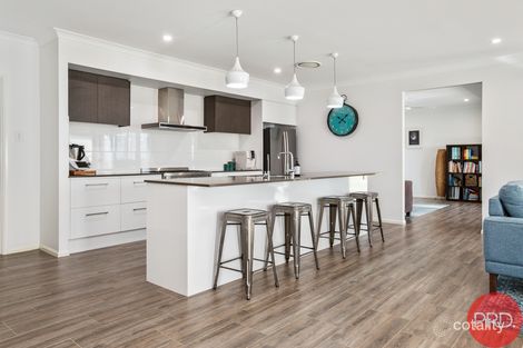 Property photo of 4 Rampling Avenue North Rothbury NSW 2335