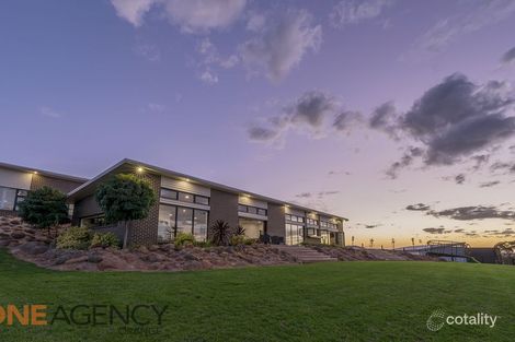 Property photo of 1 Connemara Drive Orange NSW 2800