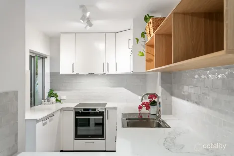 3/152 Marine Pde, Cottesloe, WA 6011