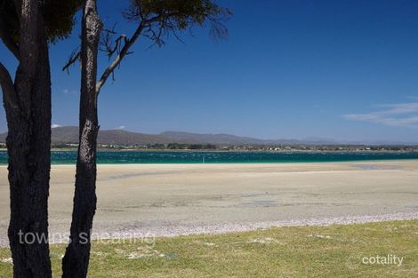 Property photo of 113 Foreshore Road Kelso TAS 7270