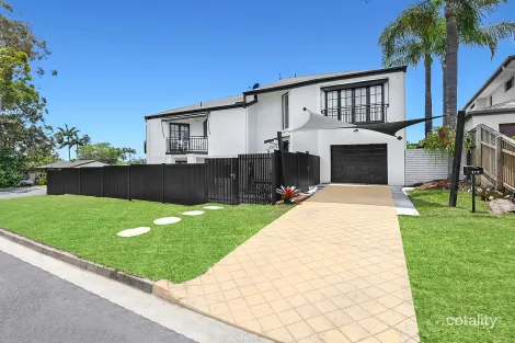 1/7 Sandown Ave, Bundall, QLD 4217