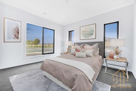 Property photo of 20 Gecko Crescent Clyde North VIC 3978