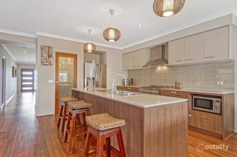 Property photo of 8 Vibrandia Way Truganina VIC 3029