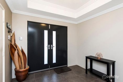 Property photo of 16 Darwinia Road Success WA 6164