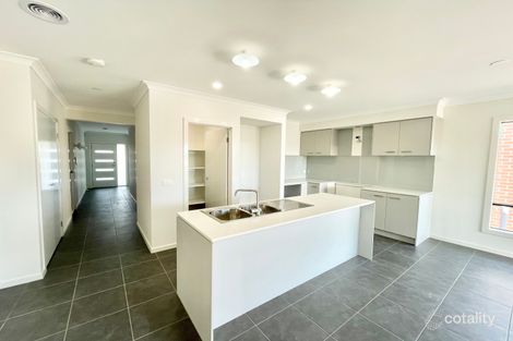 13 Lowell Rd, Tarneit, VIC 3029