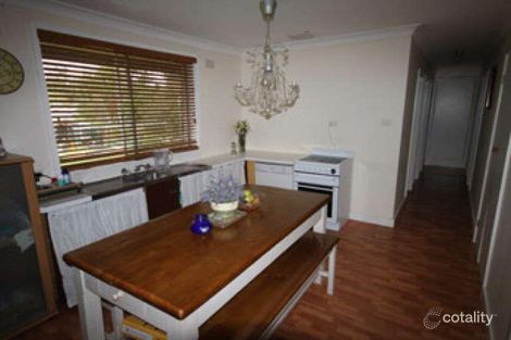 Property photo of 3 Eugene Avenue San Isidore NSW 2650