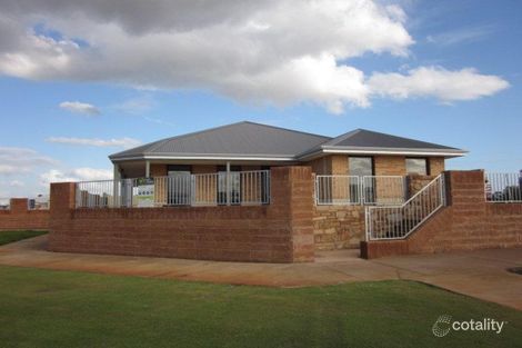 28 Ackworth Gra, The Vines, WA 6069