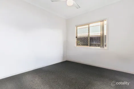 Property photo of 3 Chelsea Place Forest Lake QLD 4078