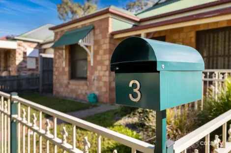 Property photo of 3 Chelsea Place Forest Lake QLD 4078