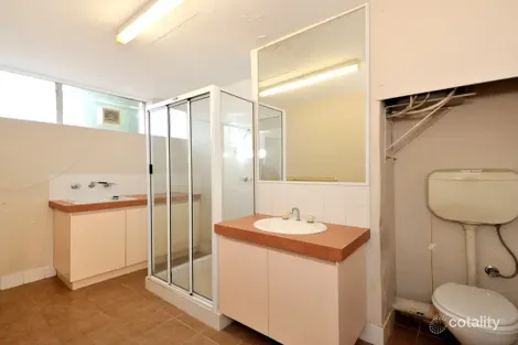 Property photo of 27/2 Pengilly Road Orelia WA 6167