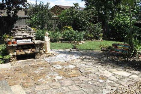 Property photo of 5 Falcon Place Ingleburn NSW 2565