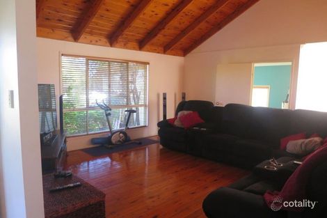 Property photo of 2 Wills Place Dalby QLD 4405