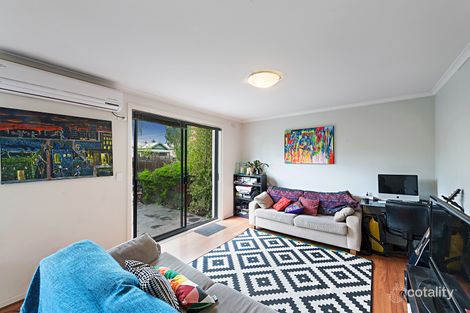 2/79 Normanby Ave, Thornbury, VIC 3071