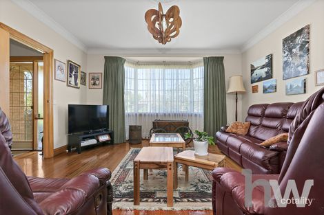 Property photo of 1 Fontaine Street Grovedale VIC 3216