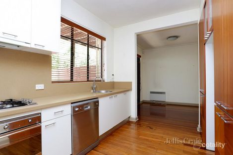 Property photo of 3/560 Toorak Road Toorak VIC 3142