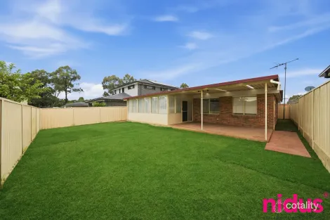 Property photo of 6 Lapwing Way Plumpton NSW 2761