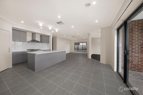 Property photo of 7 Dight Way Mickleham VIC 3064