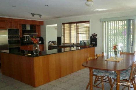 Property photo of 10 Manooka Road Point Clare NSW 2250
