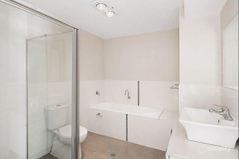 Property photo of 2/93 Chuculba Crescent Giralang ACT 2617