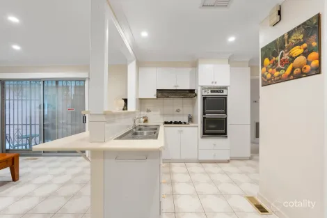 Property photo of 9 Moreton Crescent Bundoora VIC 3083