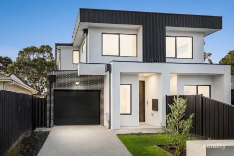 16b Elora Rd, Oakleigh South, VIC 3167