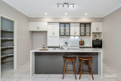 Property photo of 16 Ashmore Crescent Burdell QLD 4818