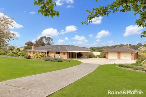 Property photo of 8 Delaware Crescent Robin Hill NSW 2795