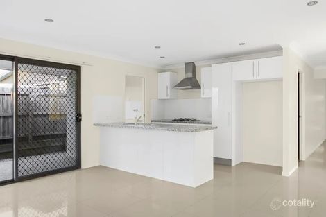 Property photo of 2 Hanover Drive Pimpama QLD 4209