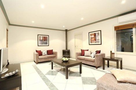 Property photo of 15 Lex Grove Oak Park VIC 3046