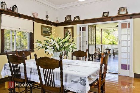 Property photo of 33 Vimy Street Bardon QLD 4065