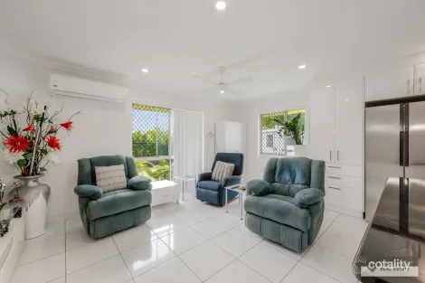 Property photo of 19 Heritage Drive Bargara QLD 4670