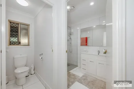 Property photo of 19 Heritage Drive Bargara QLD 4670