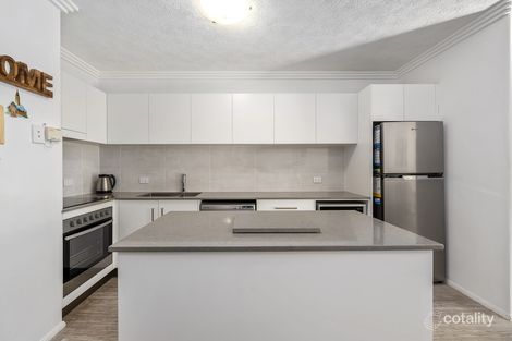 Property photo of 22/142 Stanhill Drive Surfers Paradise QLD 4217