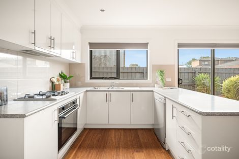 Property photo of 2 Morgan Court Carrum Downs VIC 3201