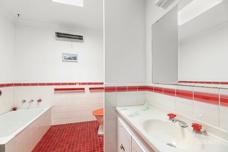 Property photo of 7 Coolabah Close Hillvue NSW 2340