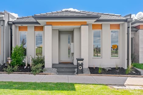 95 Millbrook Dr, Wyndham Vale, VIC 3024
