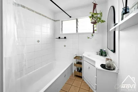 Property photo of 40 Clements Crescent Vincent QLD 4814